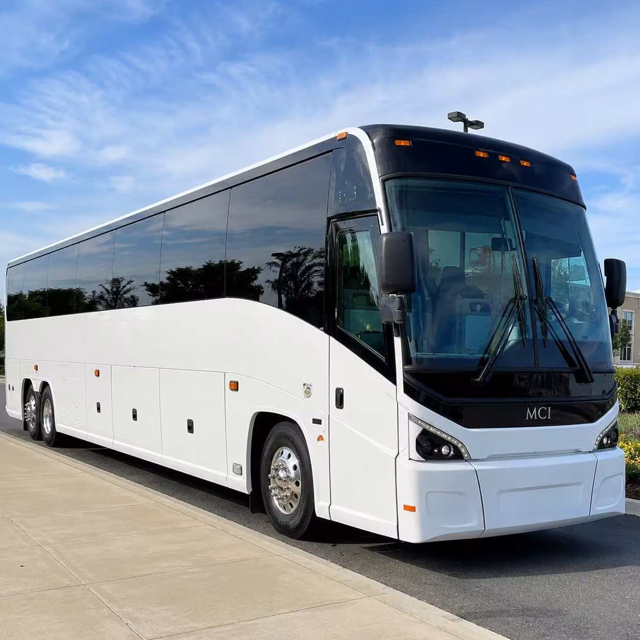 palm bay employee shuttle bus service for daily commuters and corporate campuses