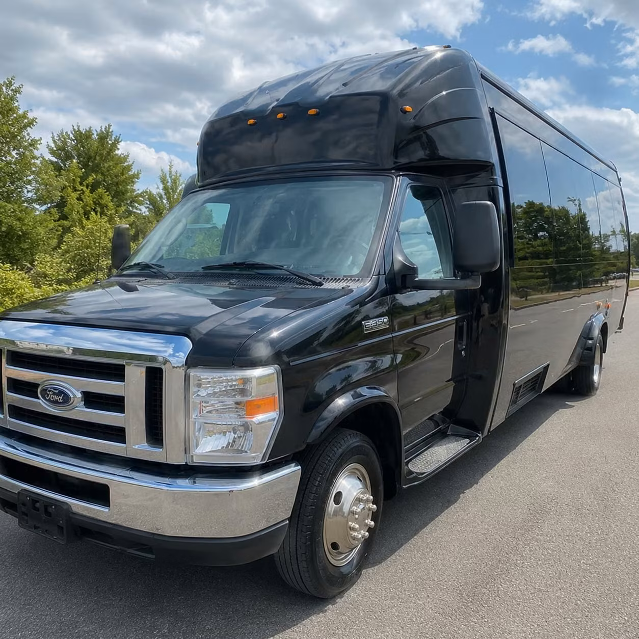 party buses to addition financial arena and dr phillips center from palm bay